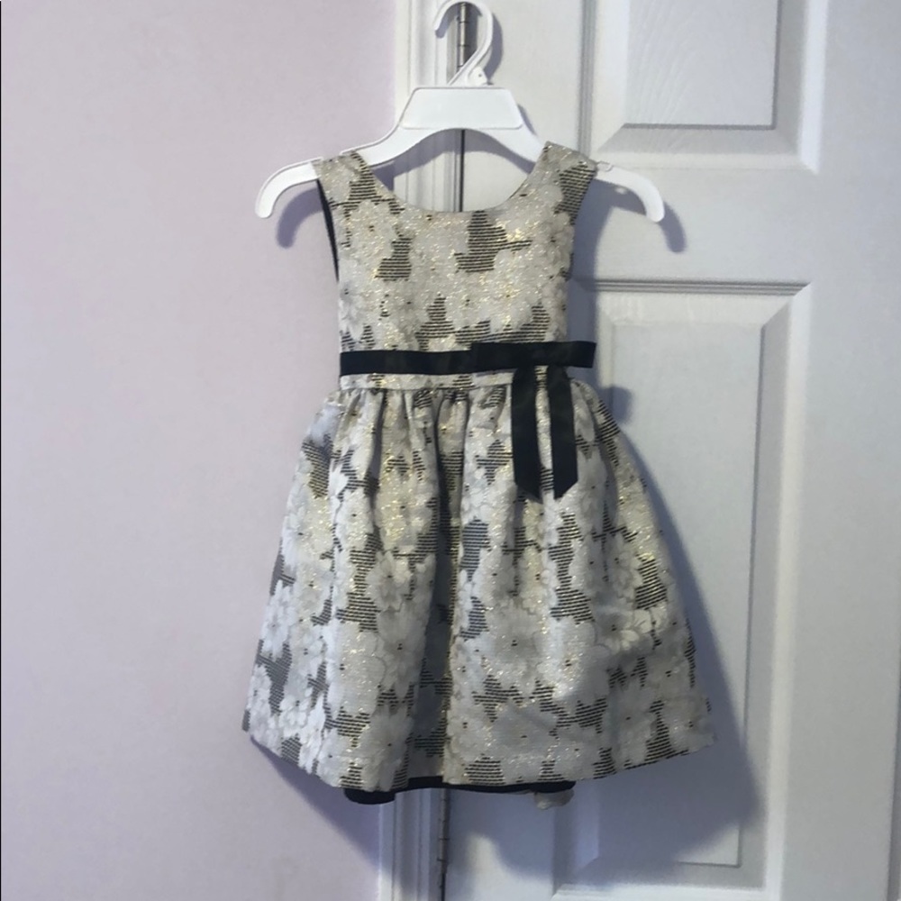 Little girls size 4 black and gold dress